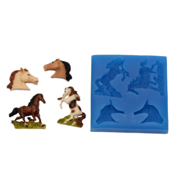 First Impressions Horse Set