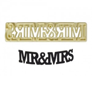 FMM Curved Words Cutter Mr & Mrs